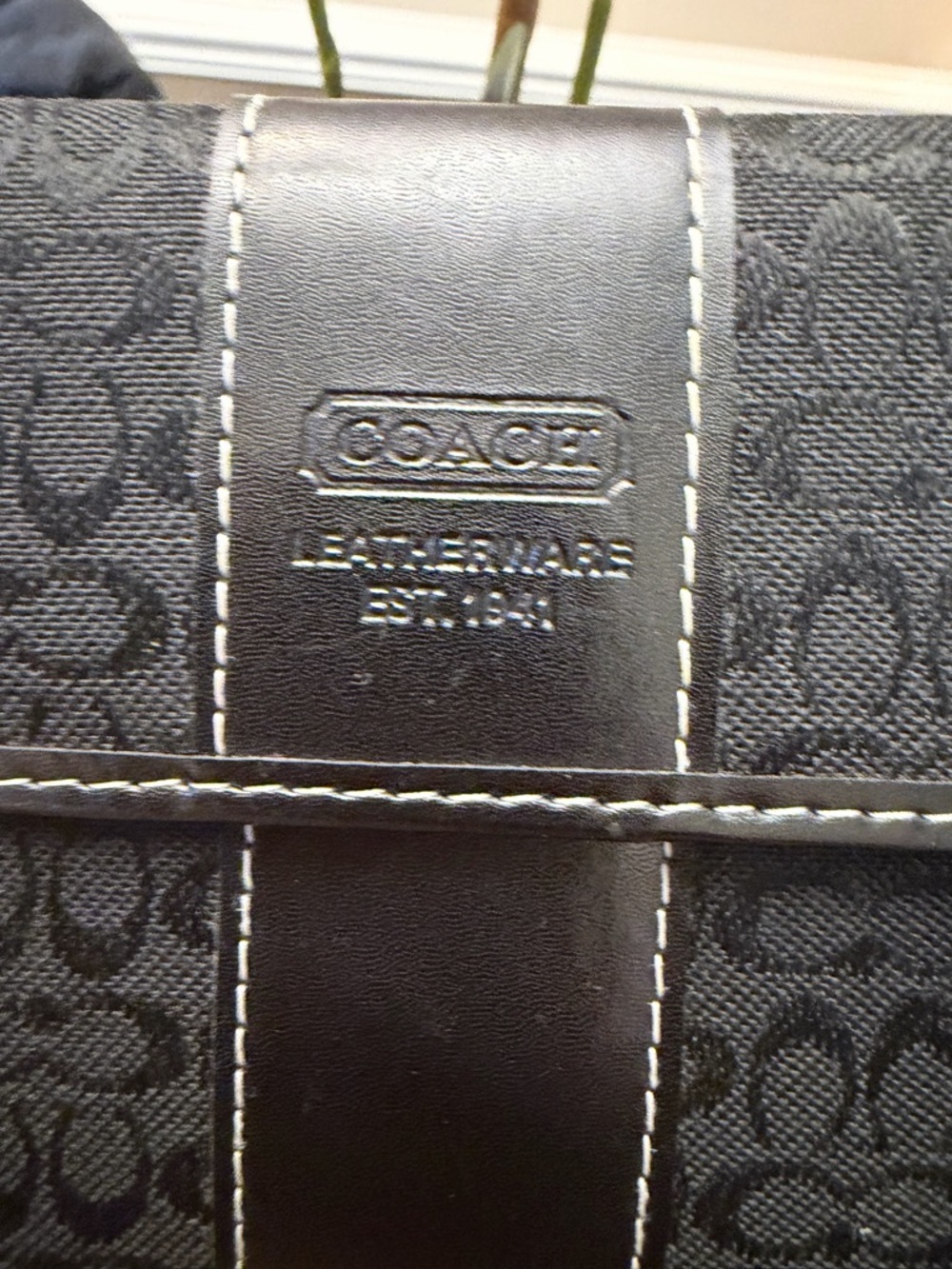 SOLD ‼️‼️Coach Signature Jacquard Tri-fold Wallet with Coach Leather Barrette - Picture 6 of 16